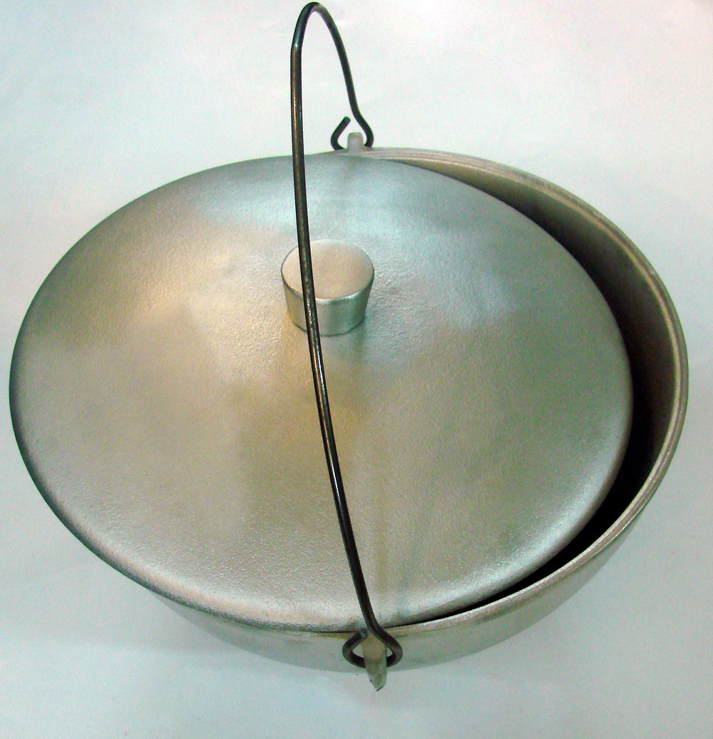 Котелок литой 3л